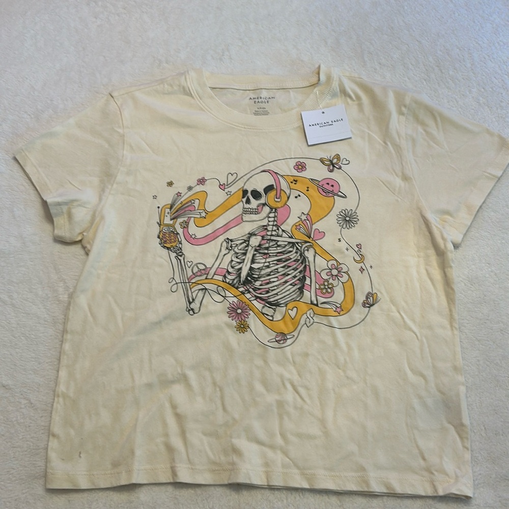American Eagle Graphic Tee